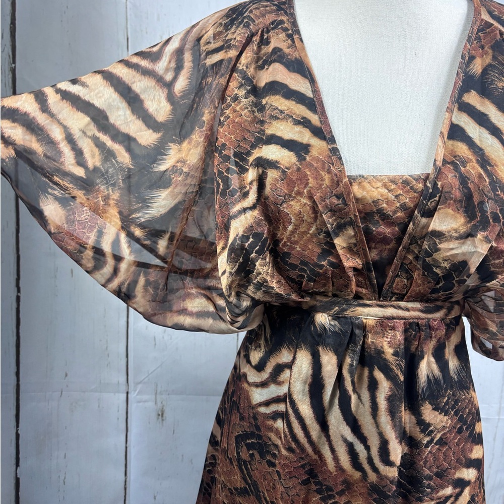 Maxi Dress Brown Animal Print Tiger Motifs V-neckline Flowing Kimono Sleeves - Picture 3 of 8